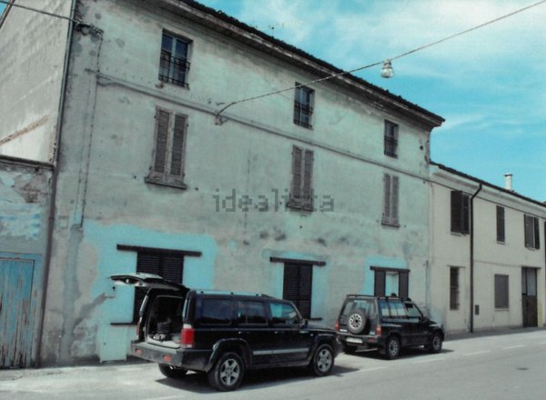 casa indipendente in vendita a Corte de' Cortesi con Cignone