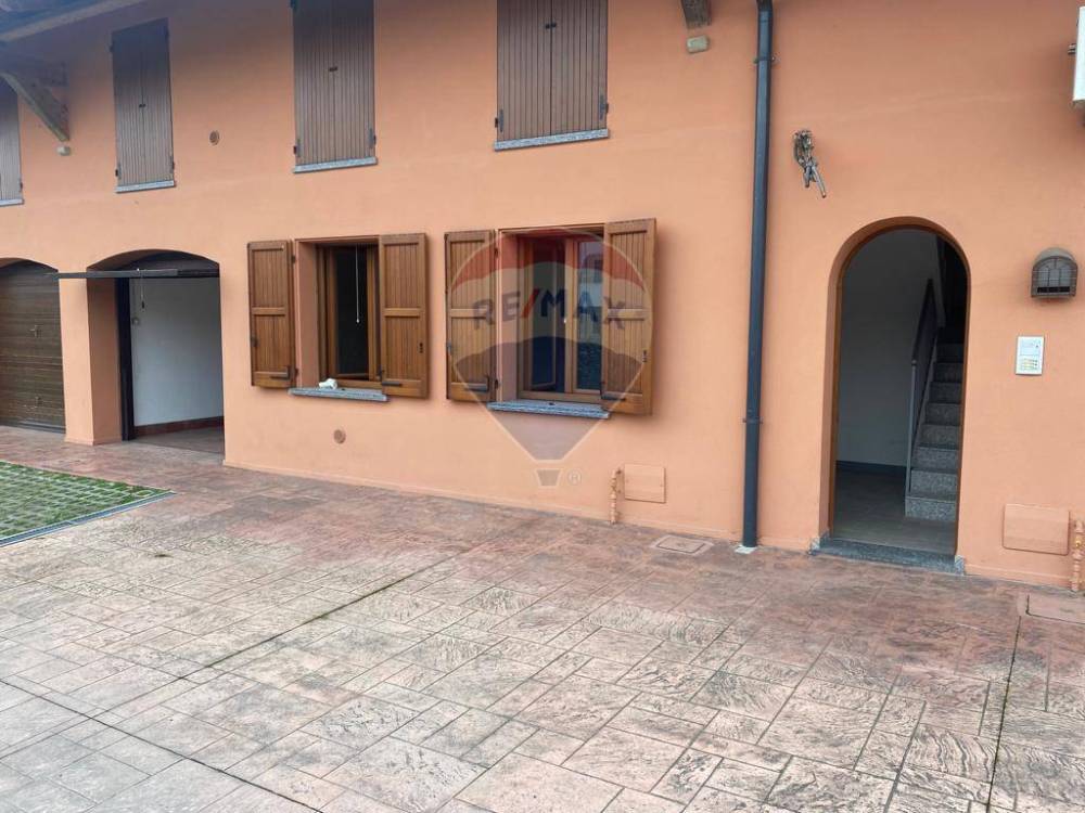 appartamento in vendita a Corte de' Frati
