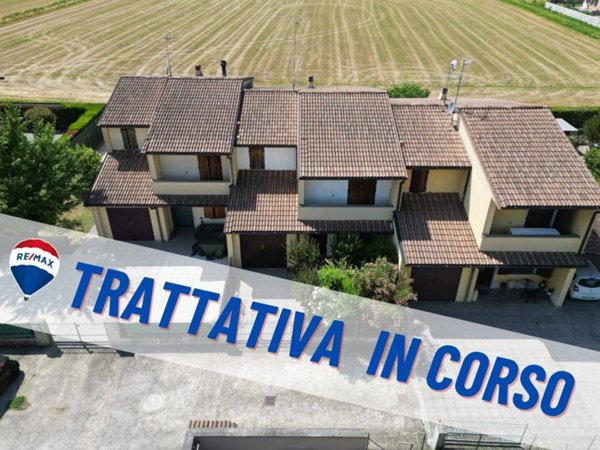 casa indipendente in vendita a Corte de' Frati