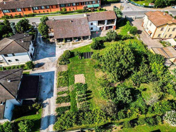 casa indipendente in vendita a Corte de' Frati