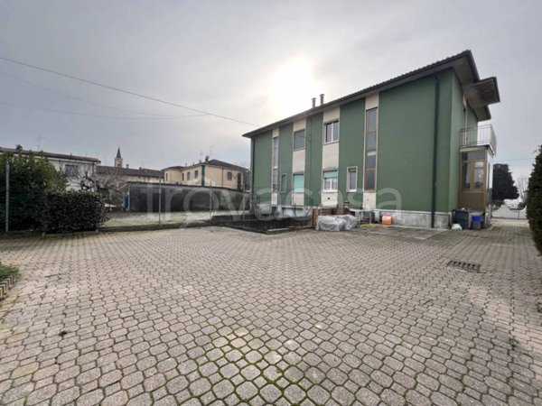 casa indipendente in vendita a Credera Rubbiano in zona Rubbiano