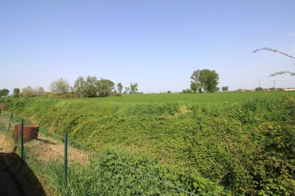 terreno edificabile in vendita a Credera Rubbiano in zona Rubbiano