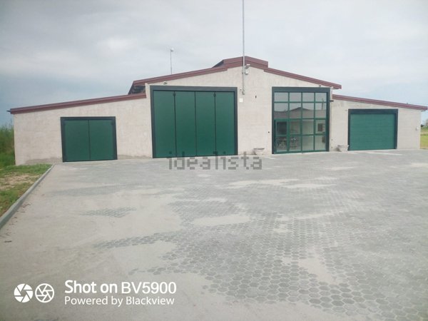 locale di sgombero in vendita a Credera Rubbiano