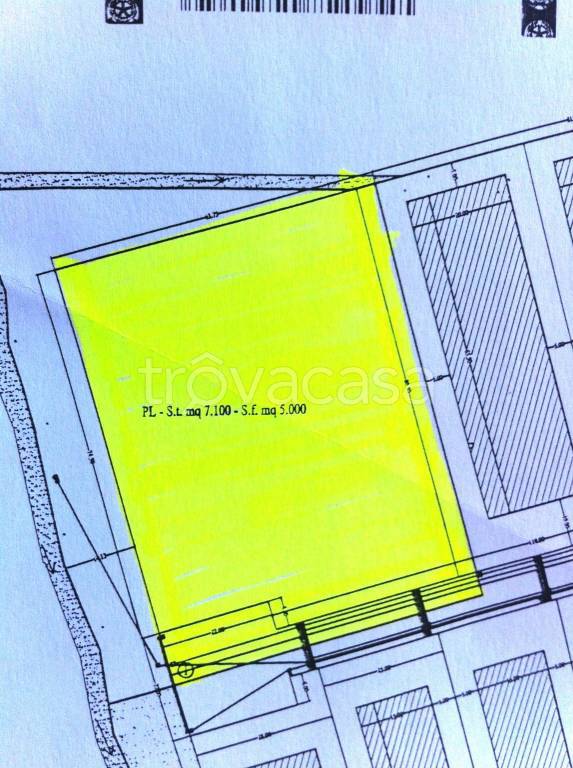 terreno edificabile in vendita a Credera Rubbiano