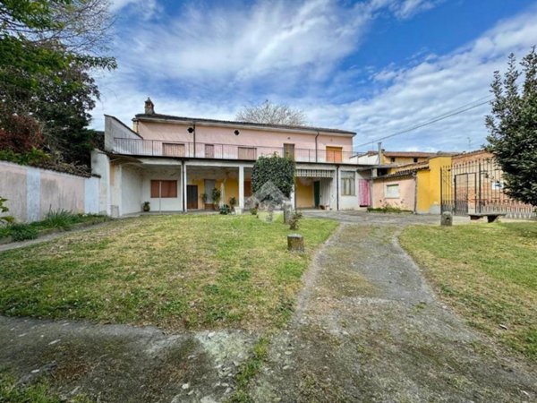 casa indipendente in vendita a Credera Rubbiano in zona Rovereto