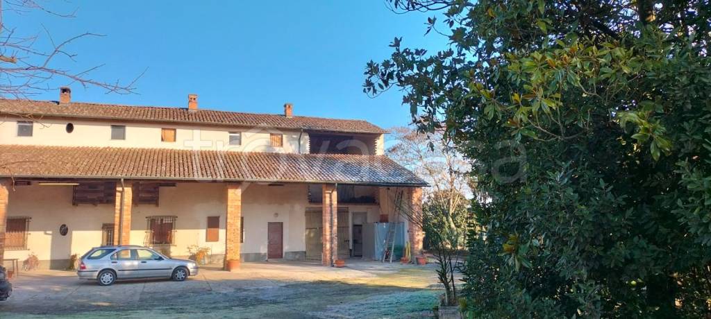 casa indipendente in vendita a Crema