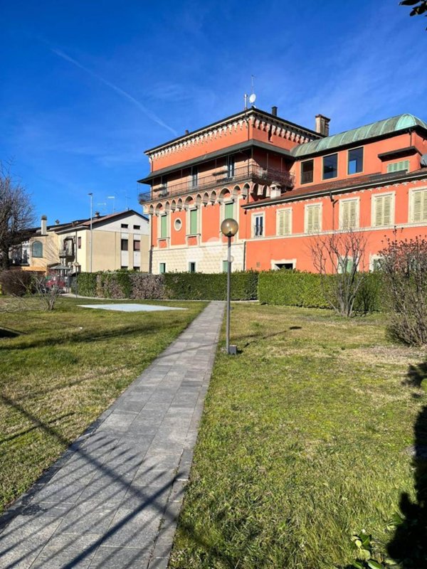 casa indipendente in vendita a Crema