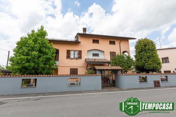 casa indipendente in vendita a Crema