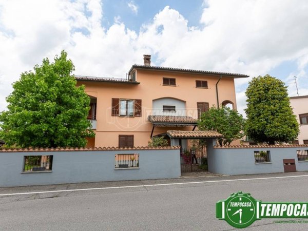 casa indipendente in vendita a Crema