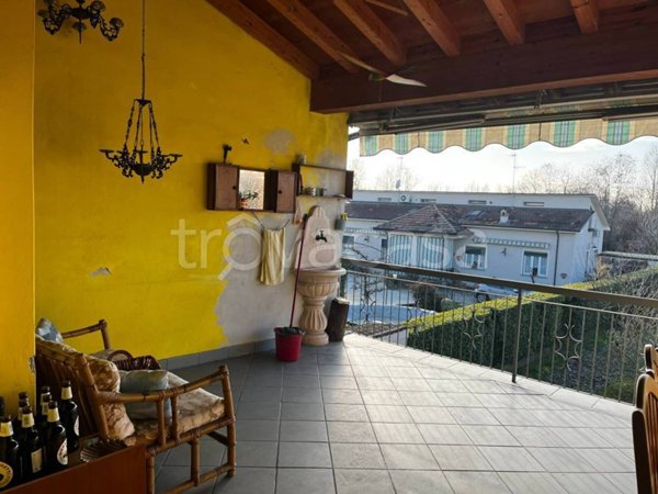 casa indipendente in vendita a Crema