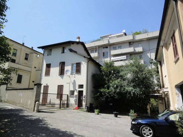 casa indipendente in vendita a Crema