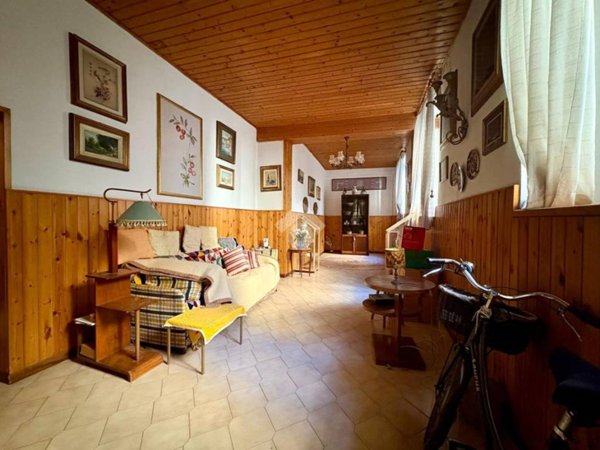 casa indipendente in vendita a Crema