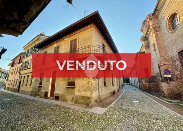 casa indipendente in vendita a Crema