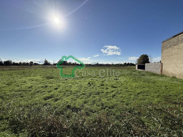 terreno agricolo in vendita a Crema in zona San Bernardino