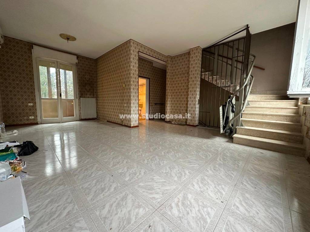 casa indipendente in vendita a Crema