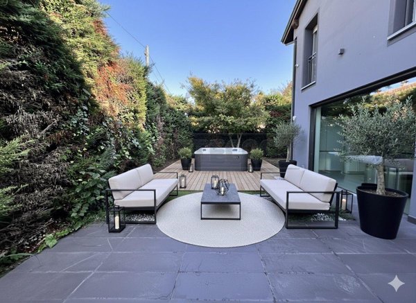 casa indipendente in vendita a Crema