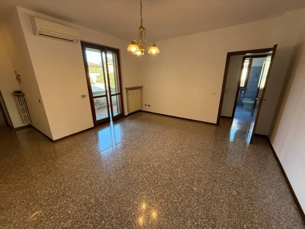 appartamento in vendita a Crema in zona San Bernardino