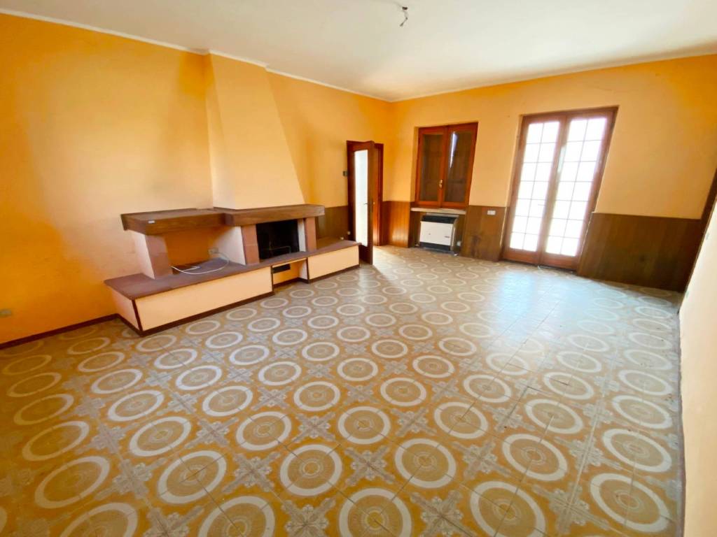 casa indipendente in vendita a Crema
