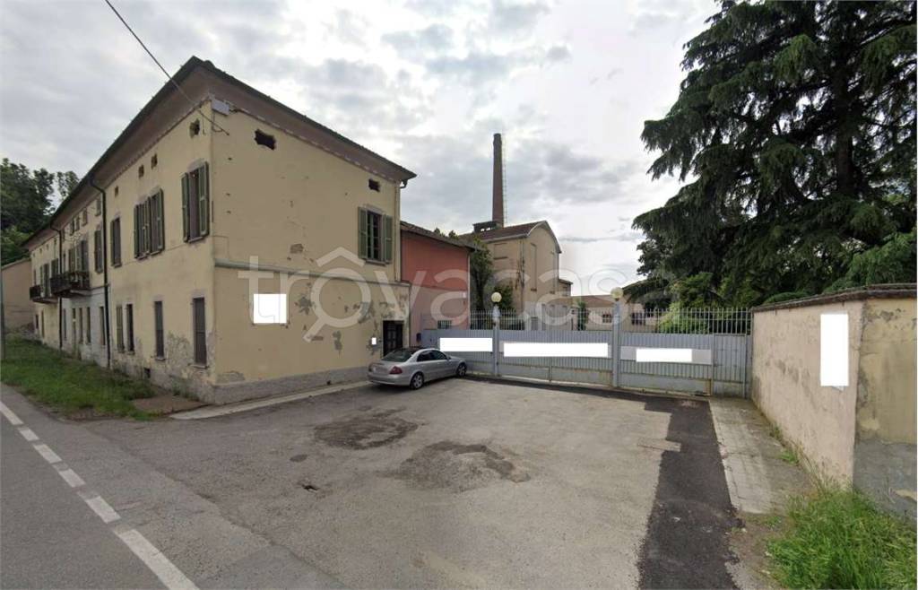 capannone in vendita a Crema