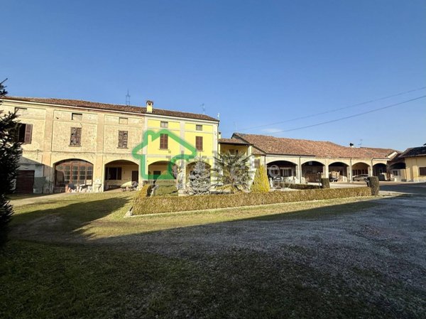 casa indipendente in vendita a Crema