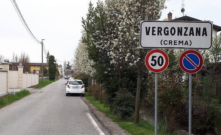 casa indipendente in vendita a Crema