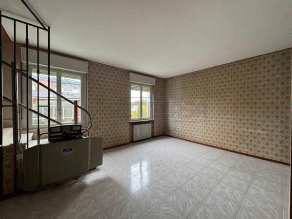 casa indipendente in vendita a Crema