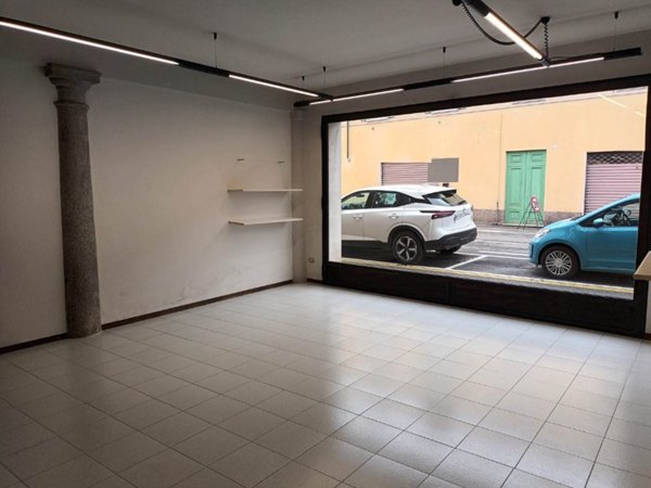 negozio in vendita a Crema