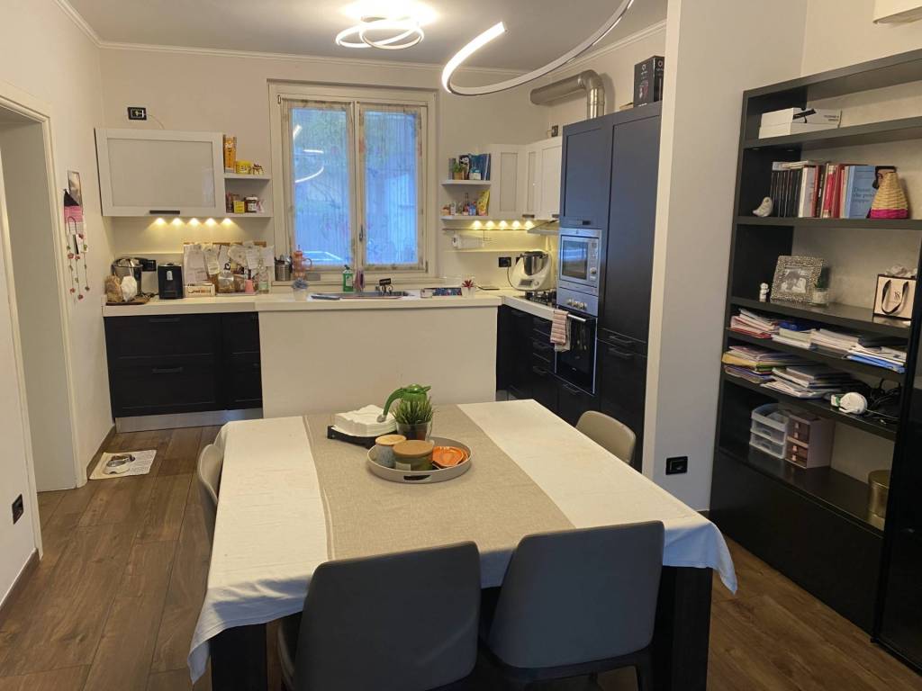 casa indipendente in vendita a Crema
