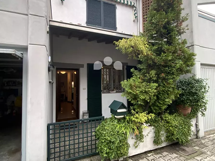 casa indipendente in vendita a Crema in zona San Bernardino