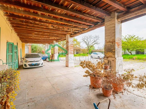 casa indipendente in vendita a Crema in zona San Bernardino