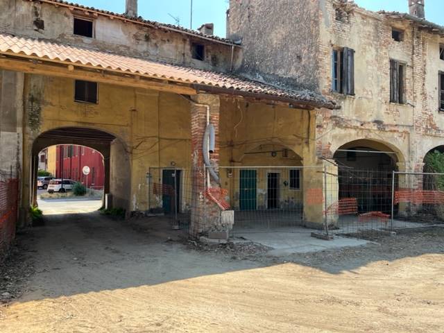 casa indipendente in vendita a Crema