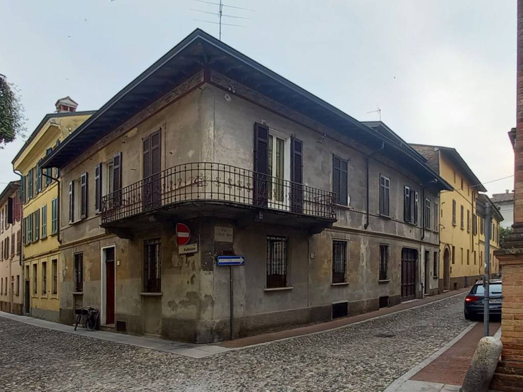 casa indipendente in vendita a Crema