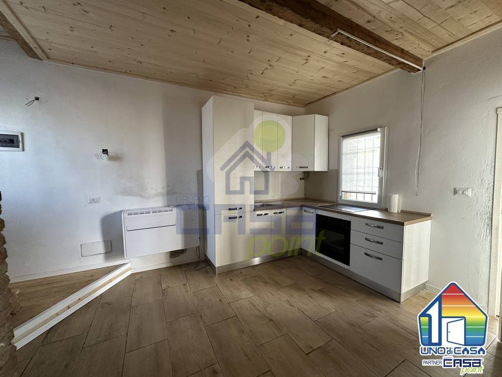 casa indipendente in vendita a Crema in zona San Bernardino