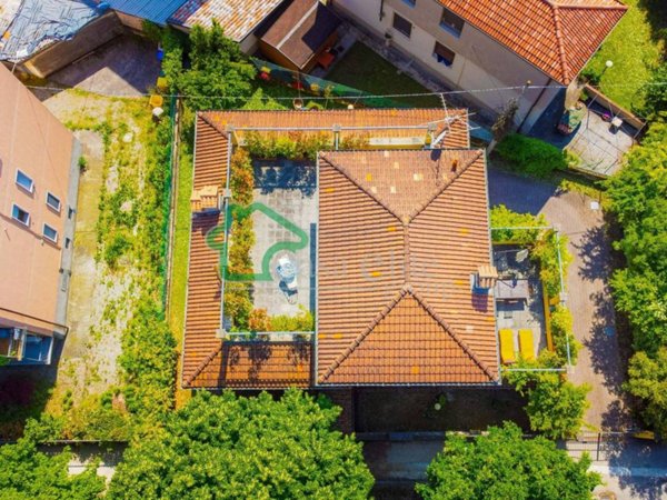 casa indipendente in vendita a Crema