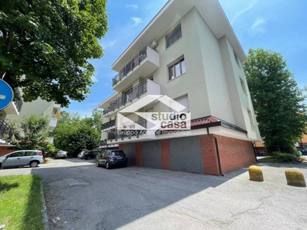 appartamento in vendita a Crema in zona San Bernardino