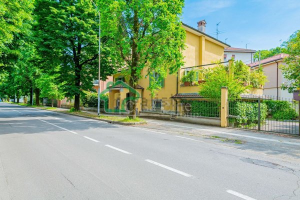 casa indipendente in vendita a Crema