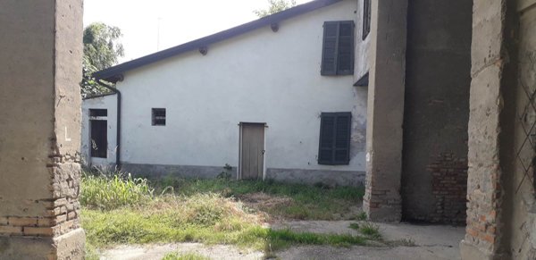 casa indipendente in vendita a Crema