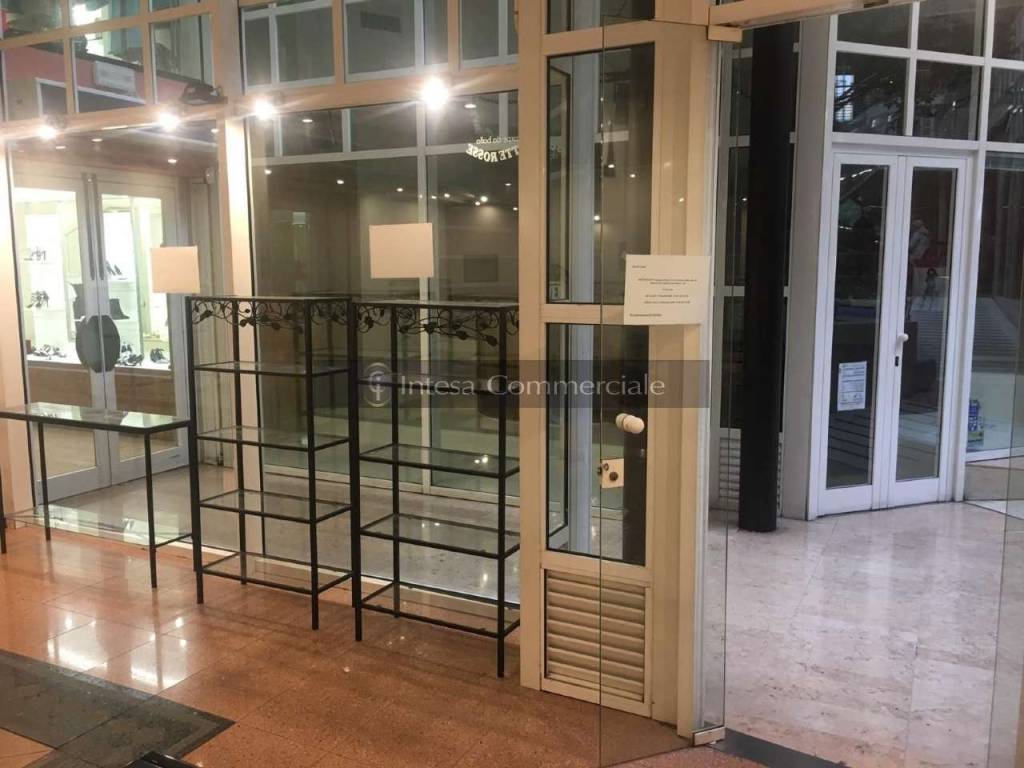 ufficio in vendita a Crema