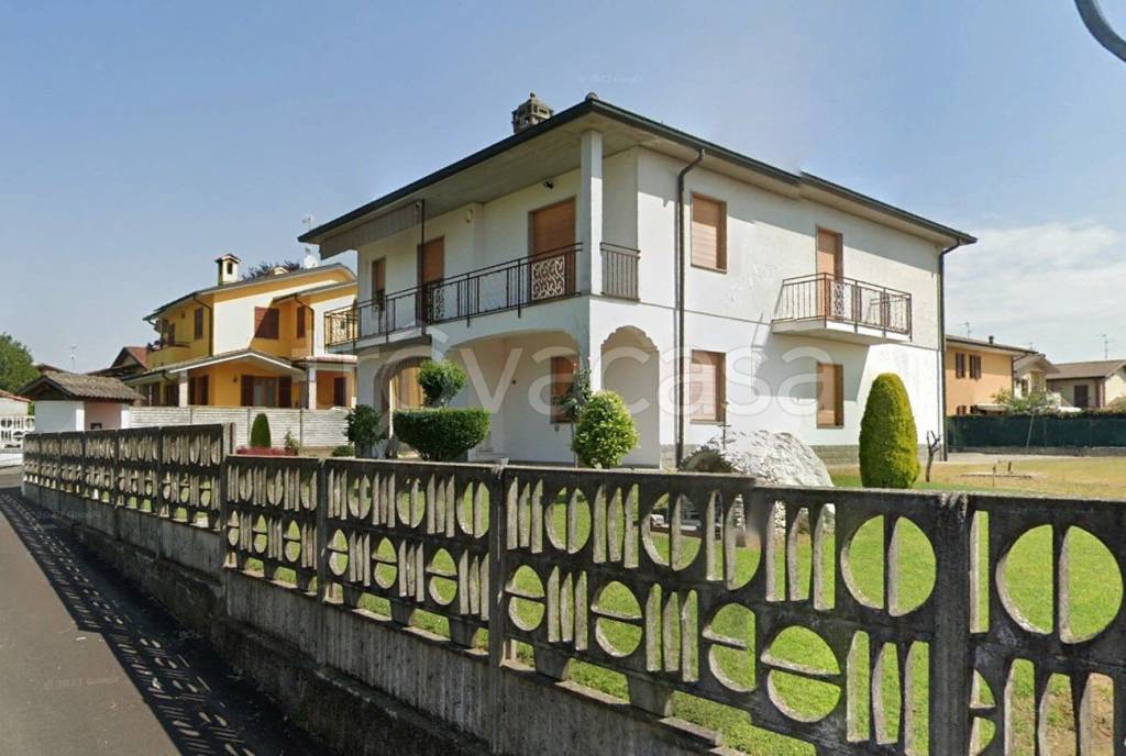 casa indipendente in vendita a Crema