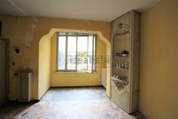 casa indipendente in vendita a Crema