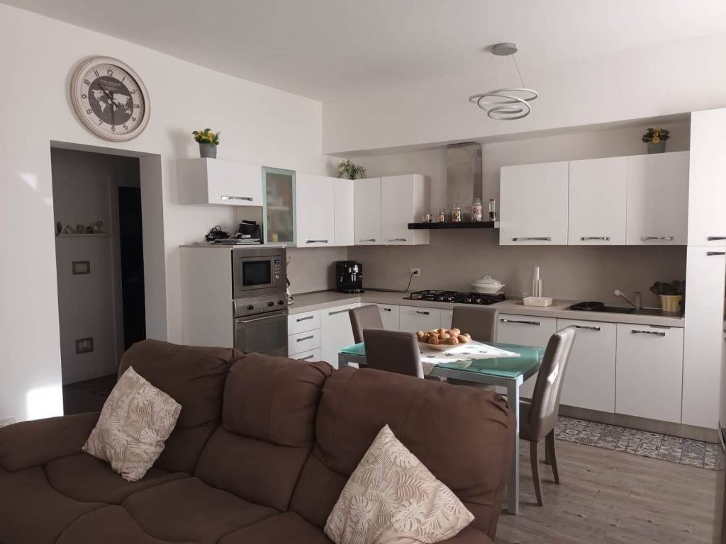 appartamento in vendita a Crema in zona San Bernardino