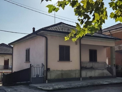 casa indipendente in vendita a Crema