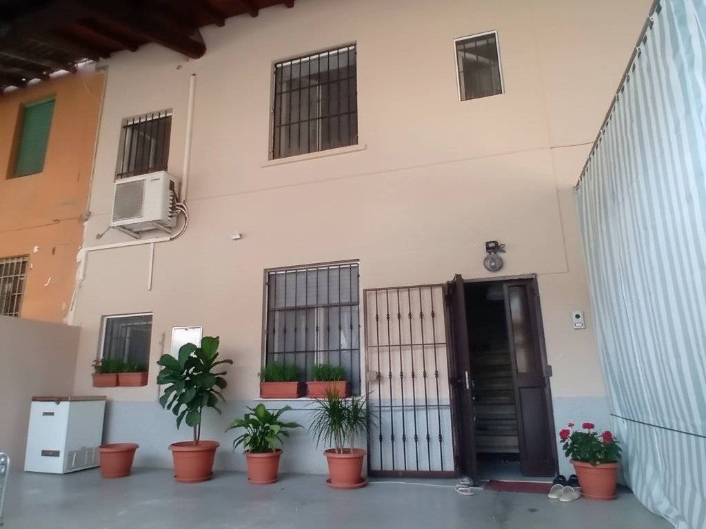 casa indipendente in vendita a Crema in zona San Bernardino