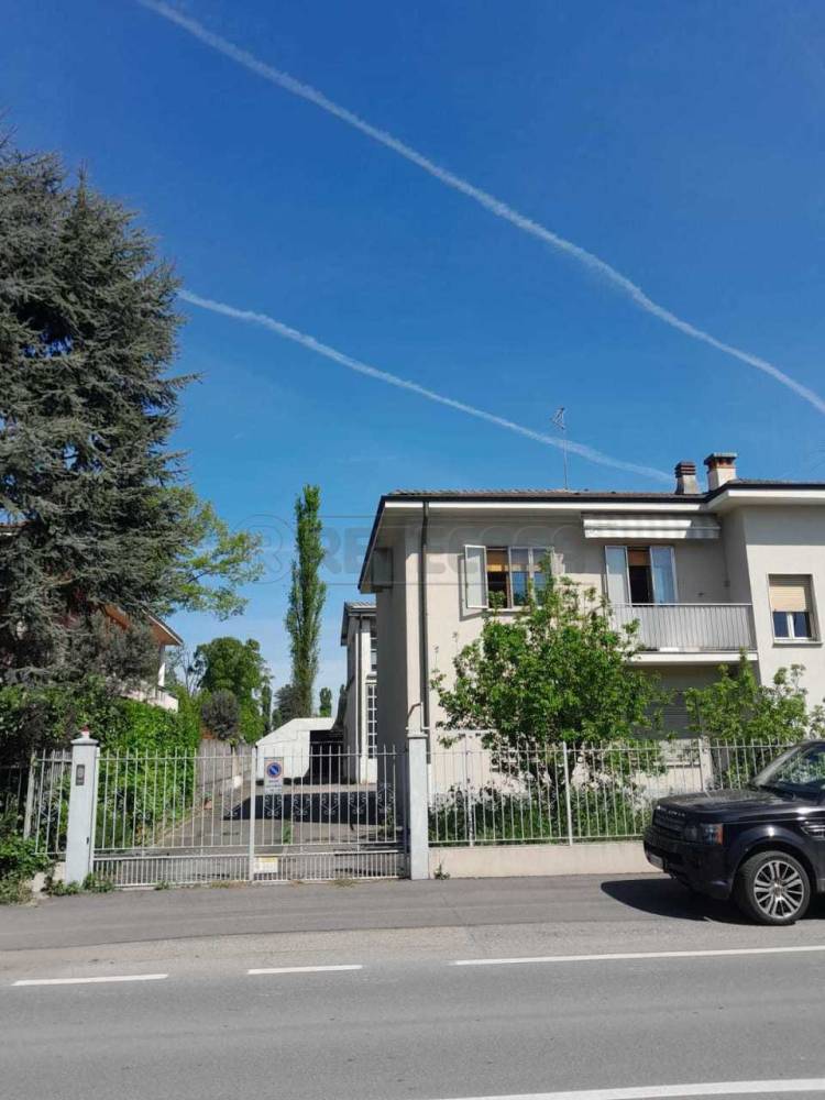 casa indipendente in vendita a Crema