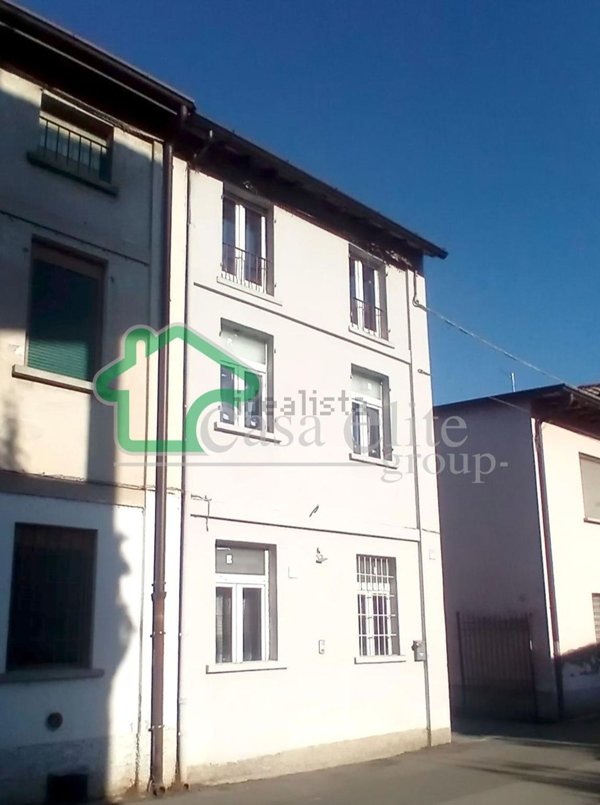 casa indipendente in vendita a Crema