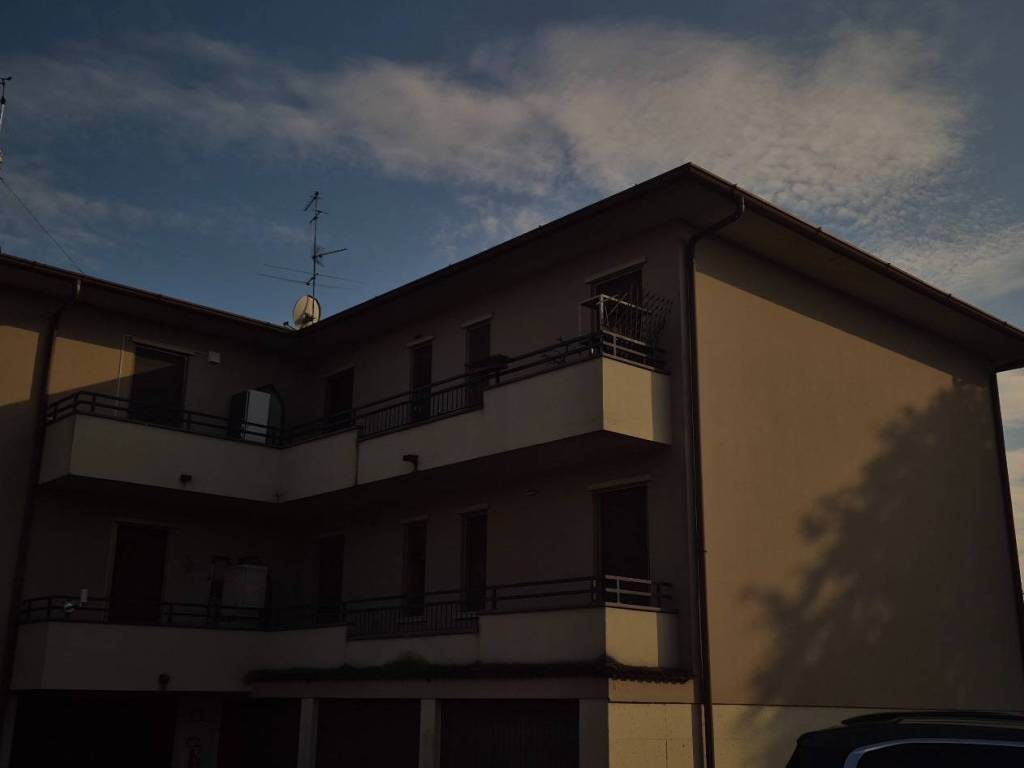 appartamento in vendita a Crema in zona San Bernardino