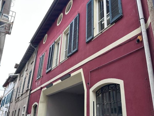 casa indipendente in vendita a Crema