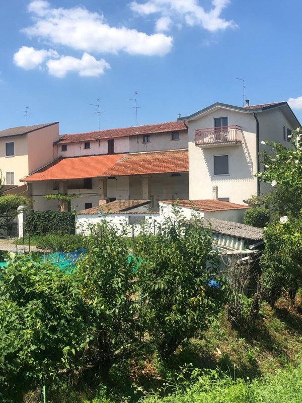 casa indipendente in vendita a Crema