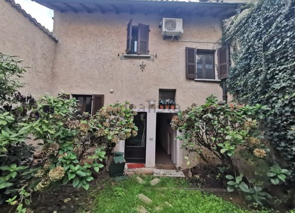 casa indipendente in vendita a Crema