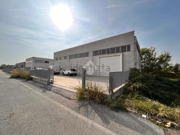 terreno edificabile in vendita a Crema